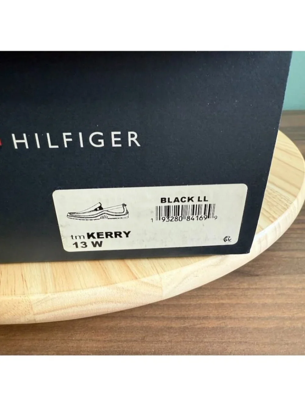 Tommy Hilfiger Mens Loafers 13W Black Leather Slip-On Drivers
